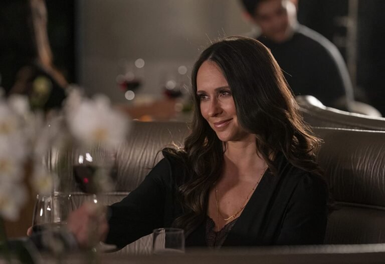 Latest Updates On Jennifer Love Hewitt’s Exit From 9-1-1