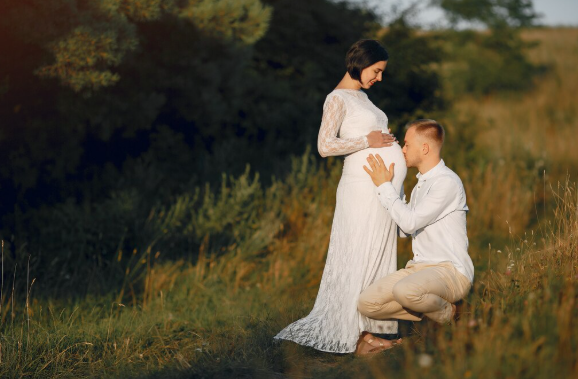 Maternity Photographer